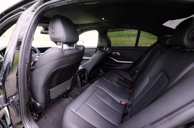 BMW 330 xDrive, снимка 12