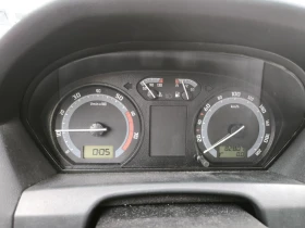 Skoda Fabia 1.2 бензин, снимка 10