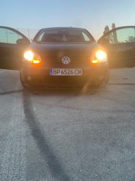 VW Golf, снимка 1 - Автомобили и джипове - 45270583
