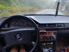 Mercedes-Benz 124, снимка 8