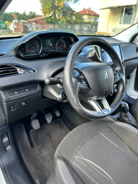 Peugeot 208 1.4 Газ, снимка 10