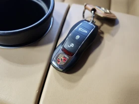Porsche Panamera TURBO CARFAX    | Mobile.bg    6