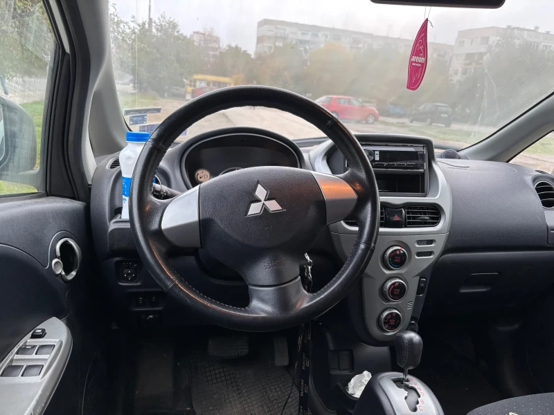 Mitsubishi I-MiEV, снимка 10 - Автомобили и джипове - 47564523