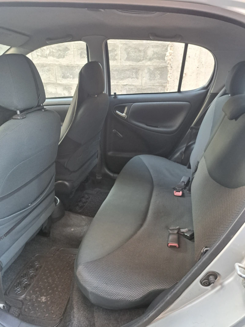 Toyota Yaris, снимка 5 - Автомобили и джипове - 47958307