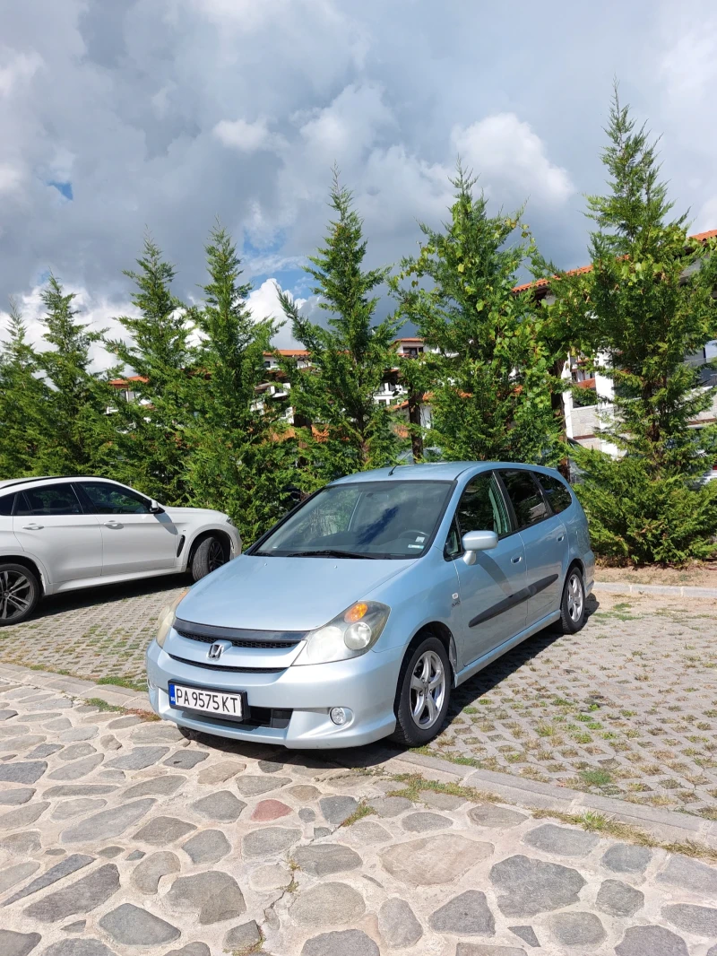 Honda Stream 2.0 vtec Газ, снимка 4 - Автомобили и джипове - 48544000