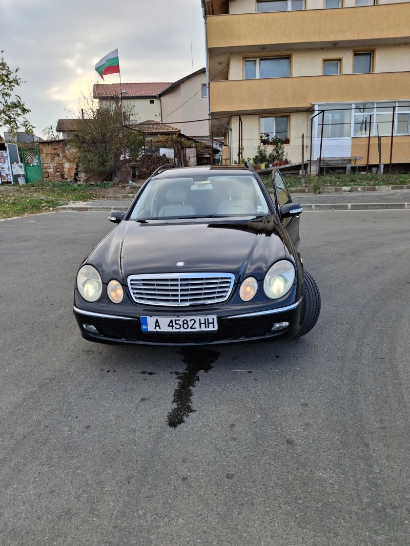 Mercedes-Benz 220, снимка 1 - Автомобили и джипове - 48763313