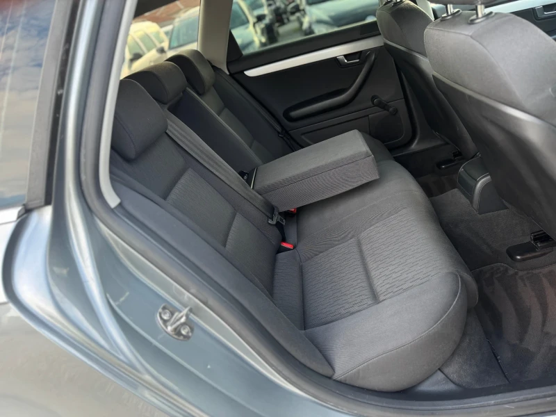 Audi A4 2.0TDI 140кс АВТОМАТИК ПОДГРЕВ, снимка 13 - Автомобили и джипове - 50023955