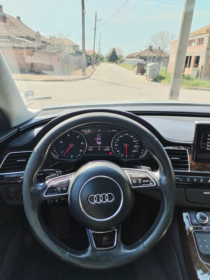 Audi A8, снимка 8 - Автомобили и джипове - 50280920