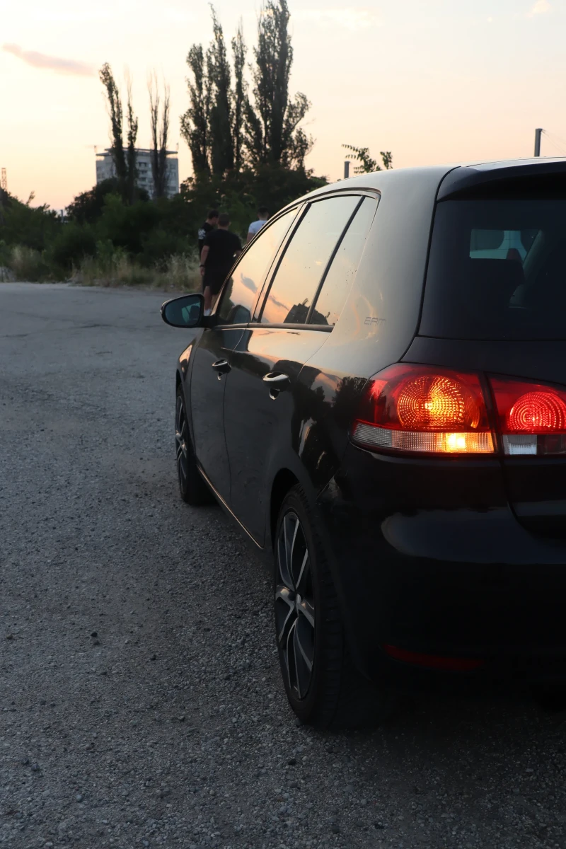 VW Golf, снимка 5 - Автомобили и джипове - 52537830