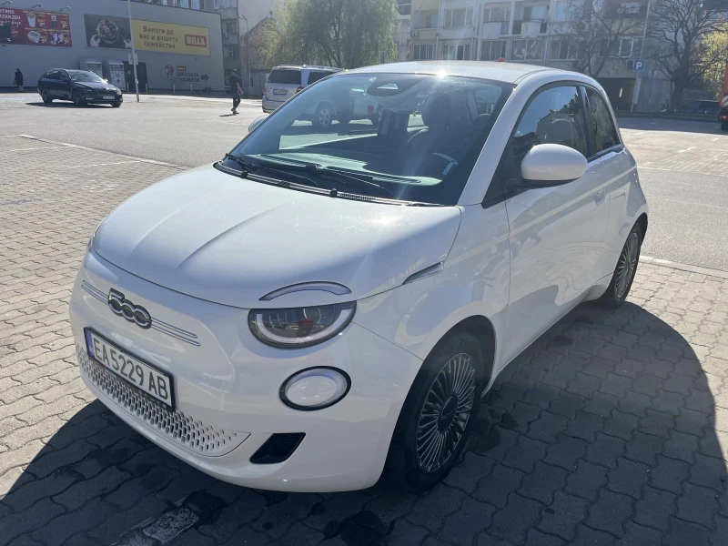 Fiat 500 Голяма батерия 42 kw.h/ CCS , снимка 3 - Автомобили и джипове - 52623749