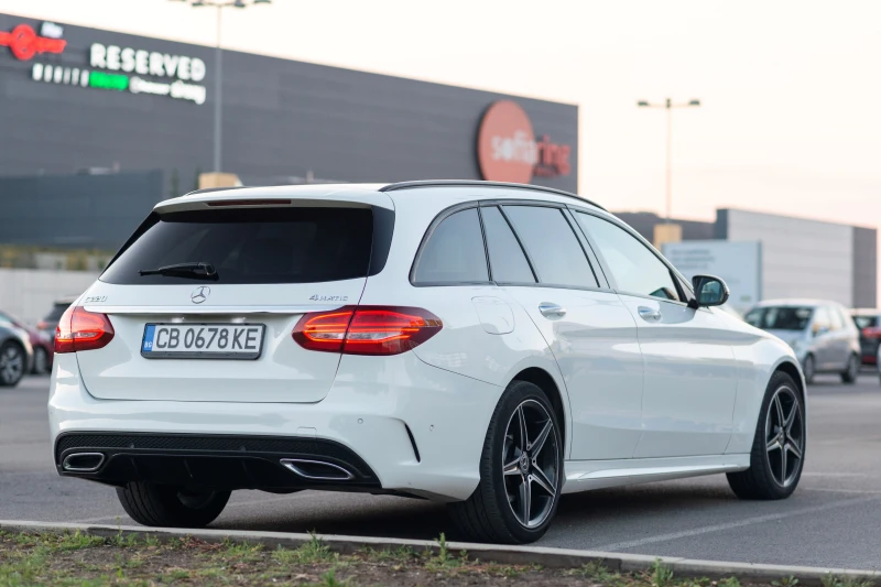 Mercedes-Benz C 220 4Matic AMG / Digital Cockpit, снимка 6 - Автомобили и джипове - 52965353