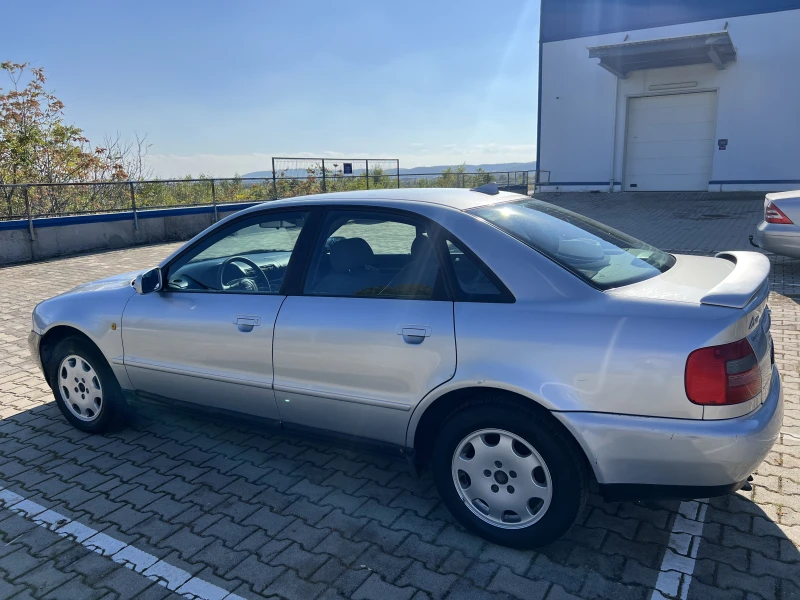 Audi A4 1.9 TDI, снимка 5 - Автомобили и джипове - 52159621