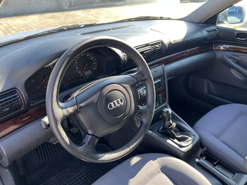 Audi A4 1.9 TDI, снимка 9 - Автомобили и джипове - 52159621