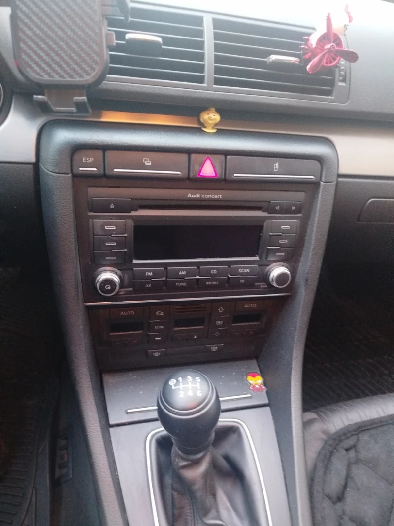 Audi A4, снимка 6 - Автомобили и джипове - 52367056