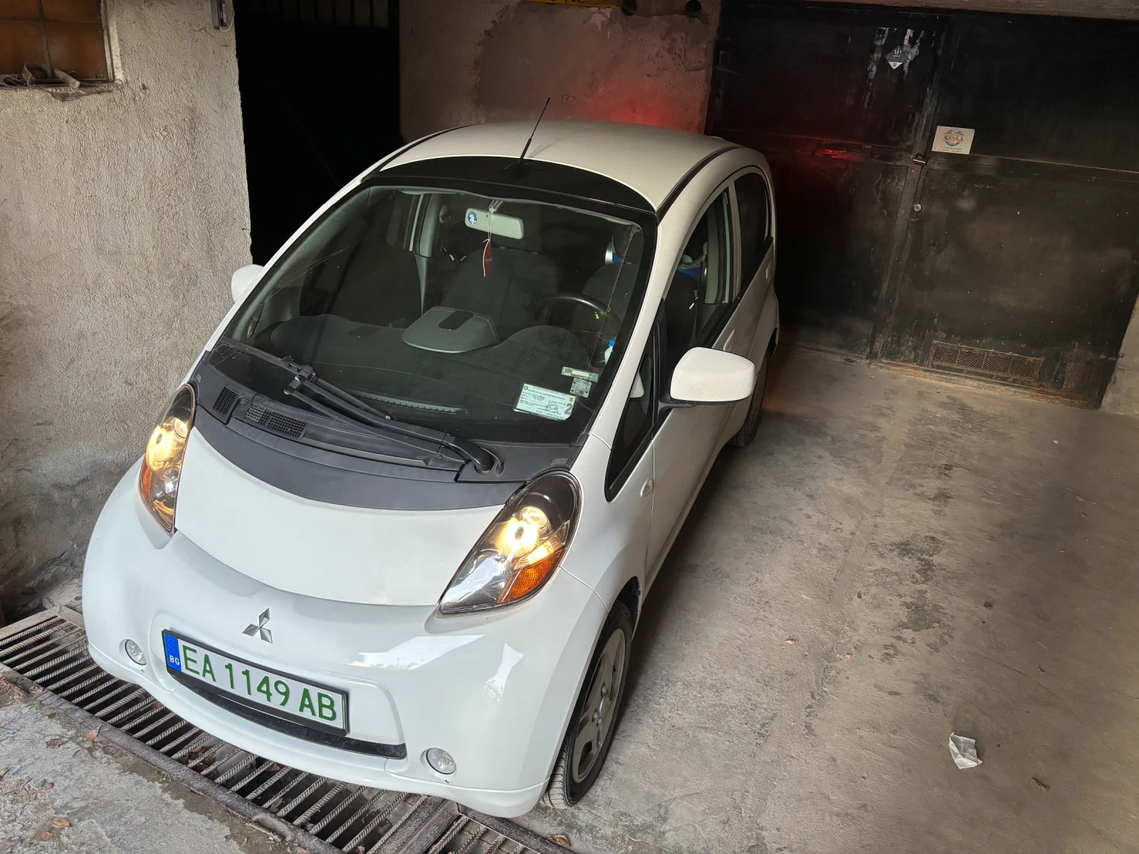 Mitsubishi I-MiEV  - изображение 7