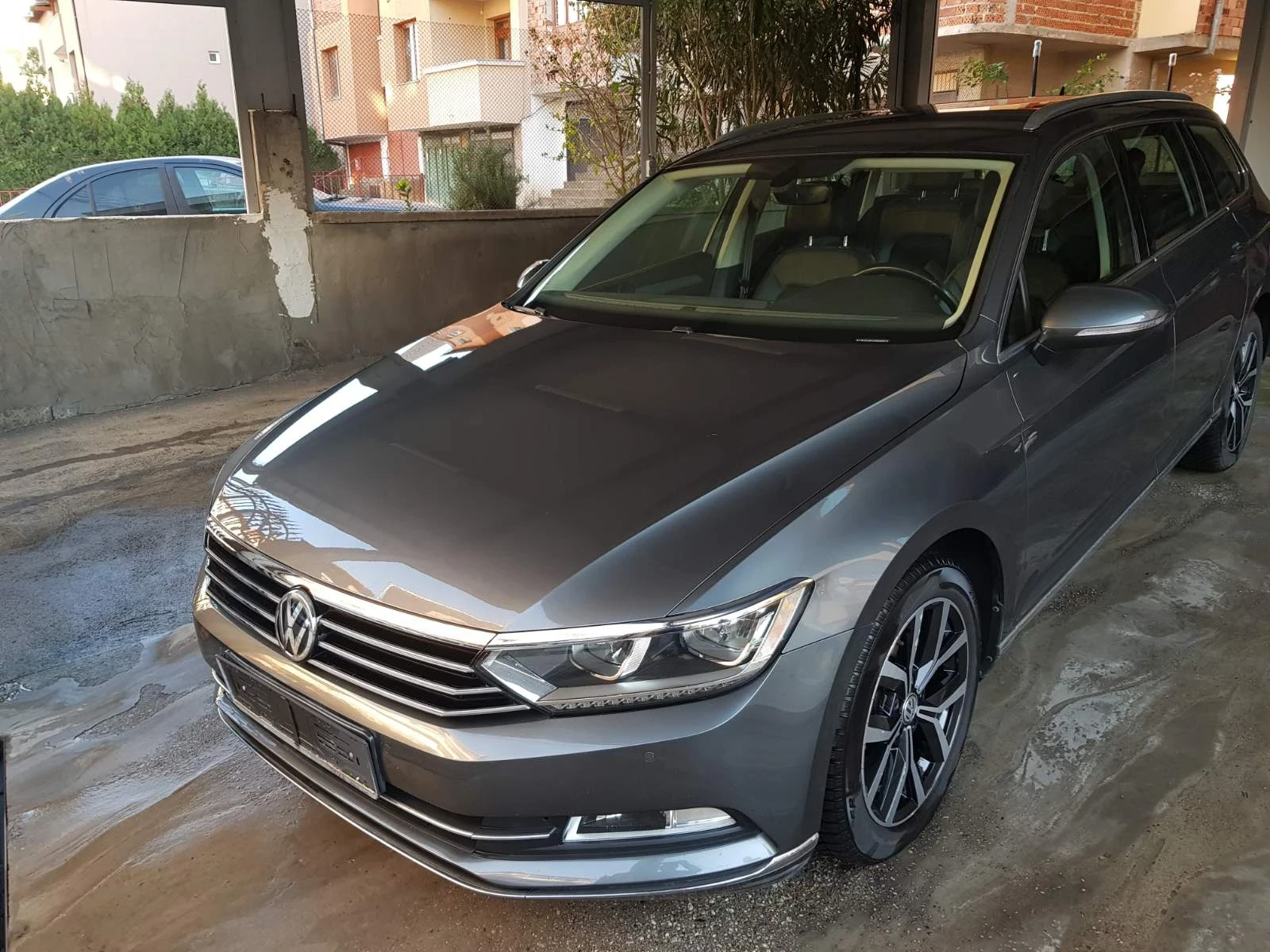 VW Passat Highline 2.0TDI* DSG* Digital - изображение 2