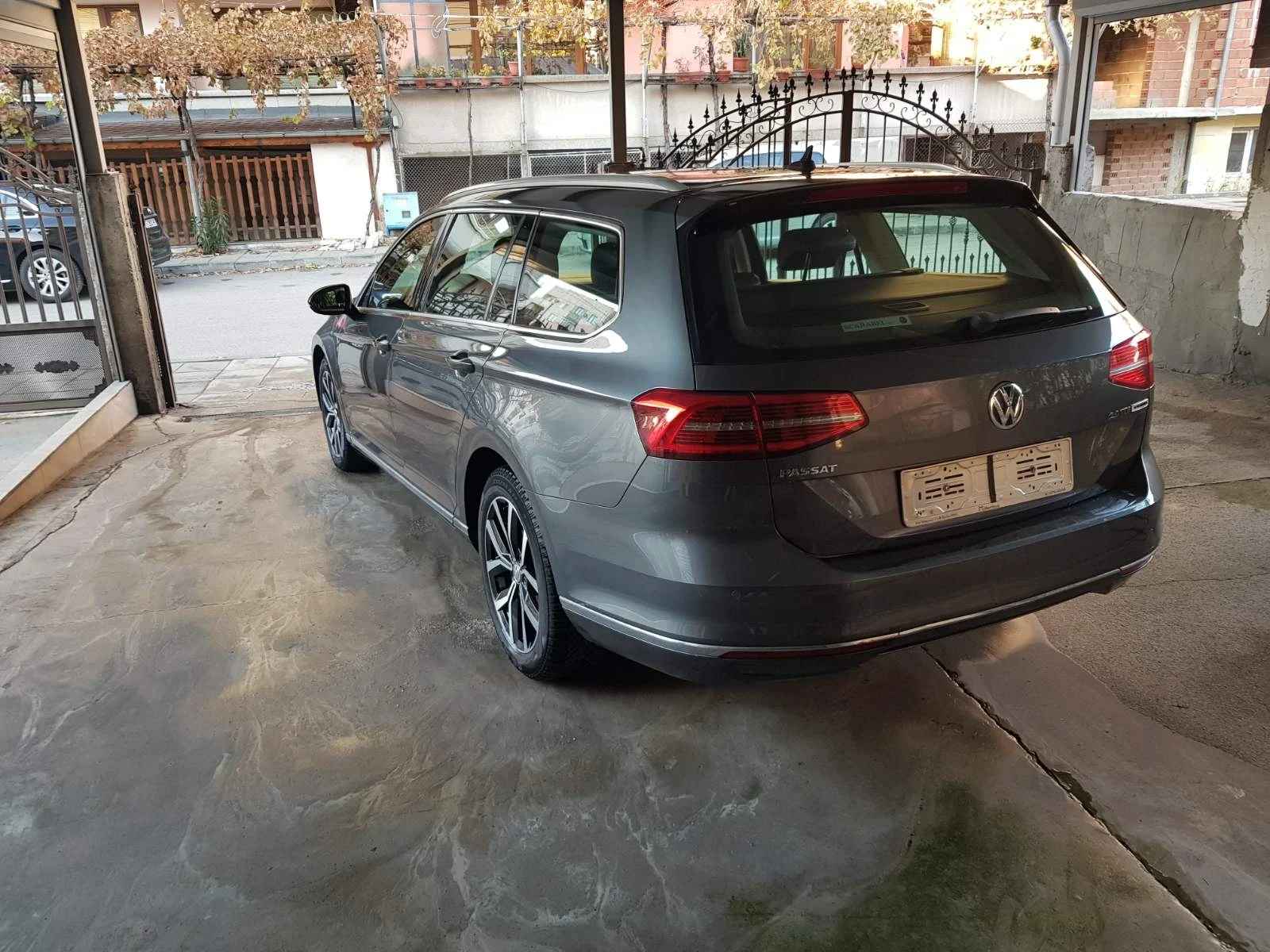 VW Passat Highline 2.0TDI* DSG* Digital - изображение 4