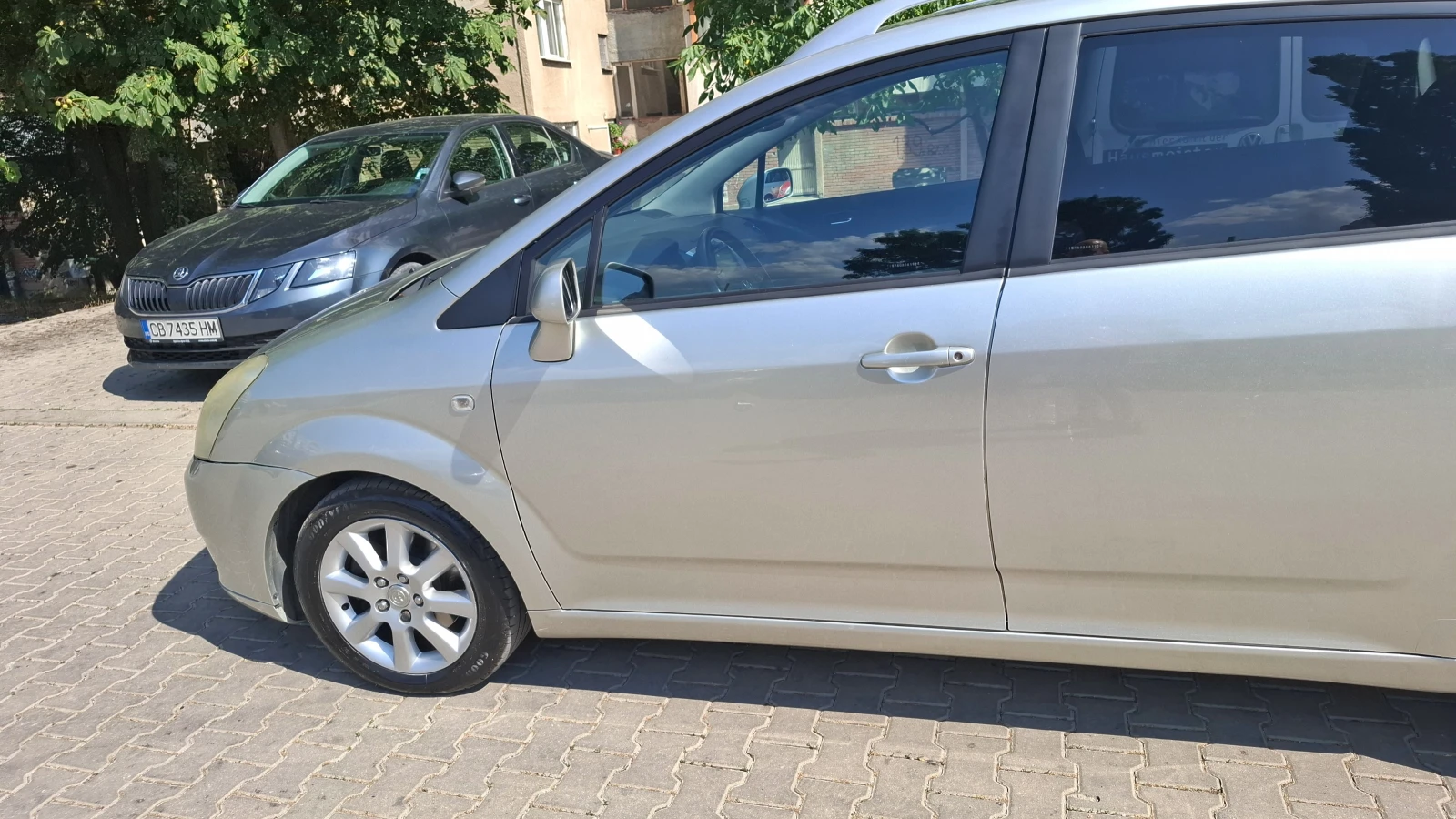 Toyota Corolla verso  - изображение 9