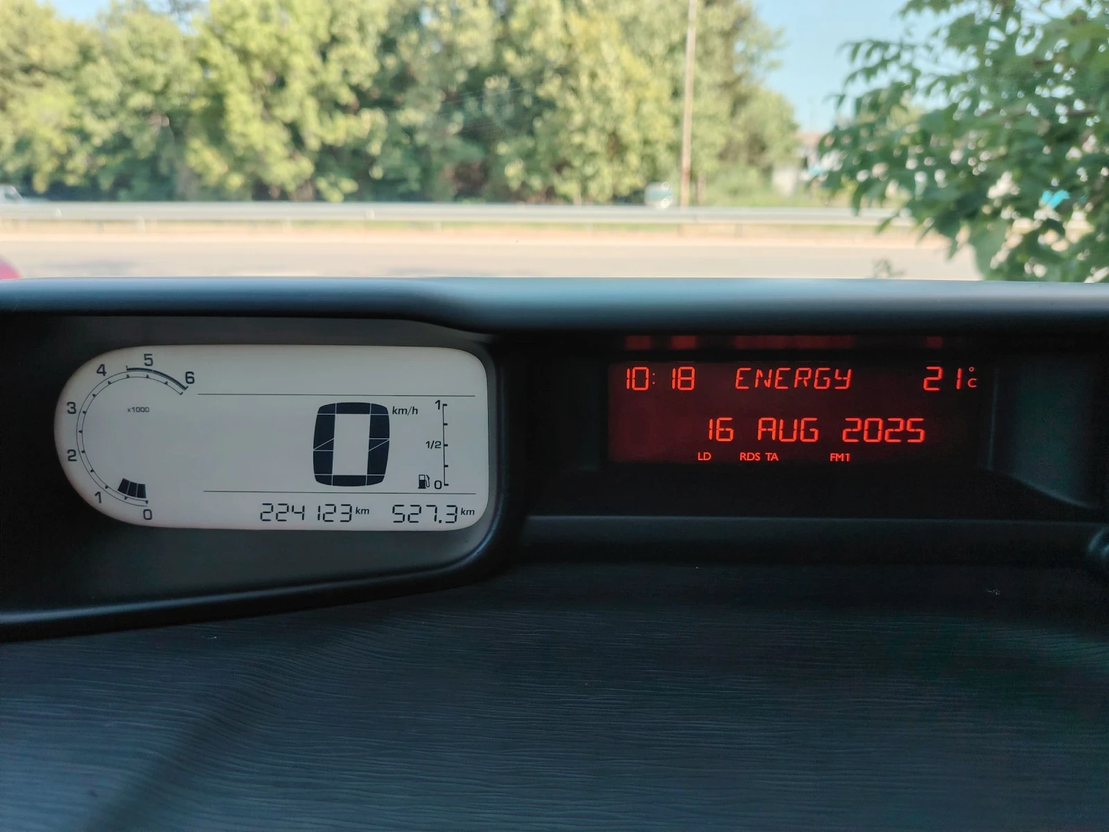 Citroen C3 Picasso 1.6 HDI | Mobile.bg — изображение 12