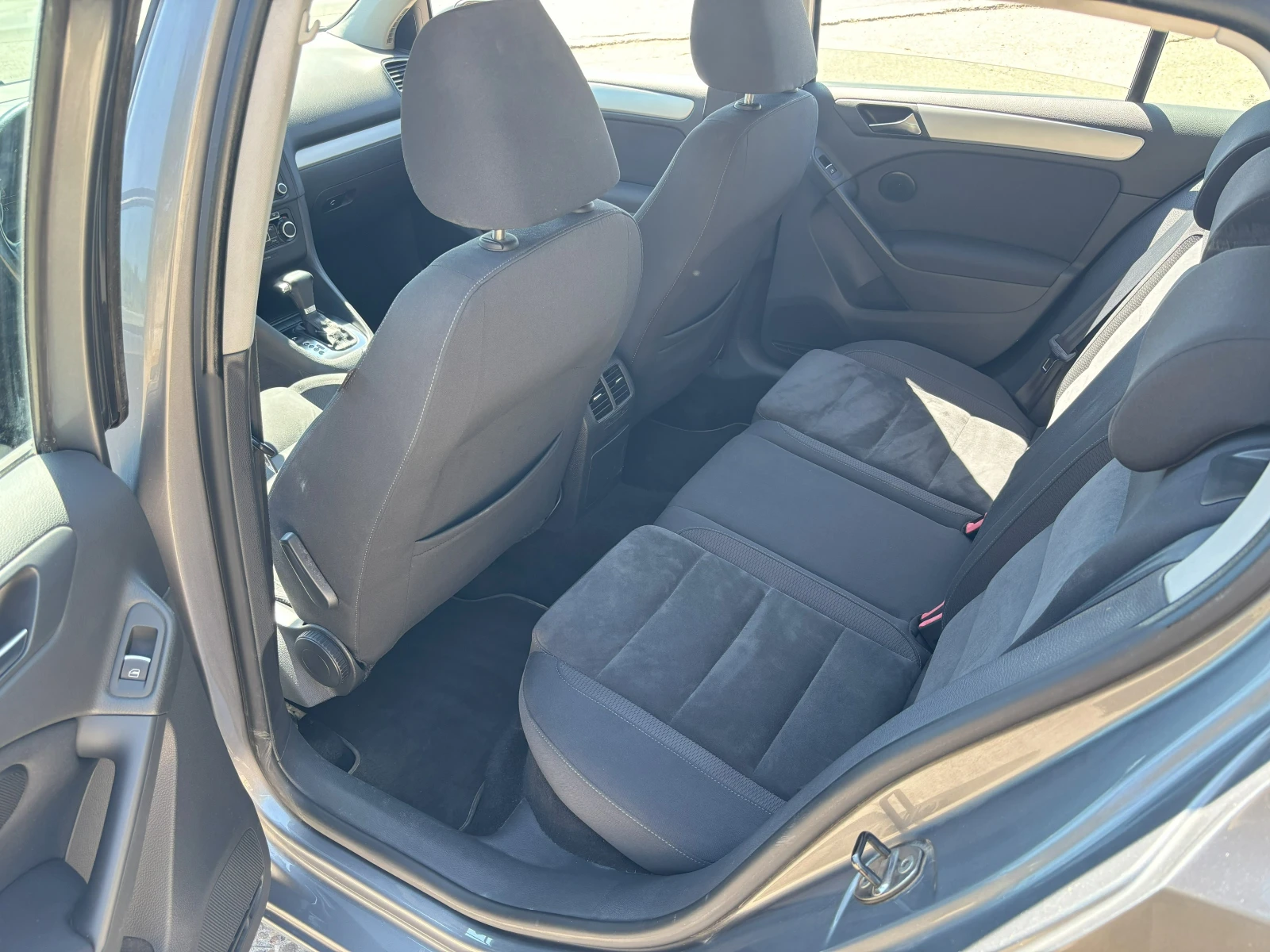 VW Golf 1.4i TSI 122к.с. - изображение 10