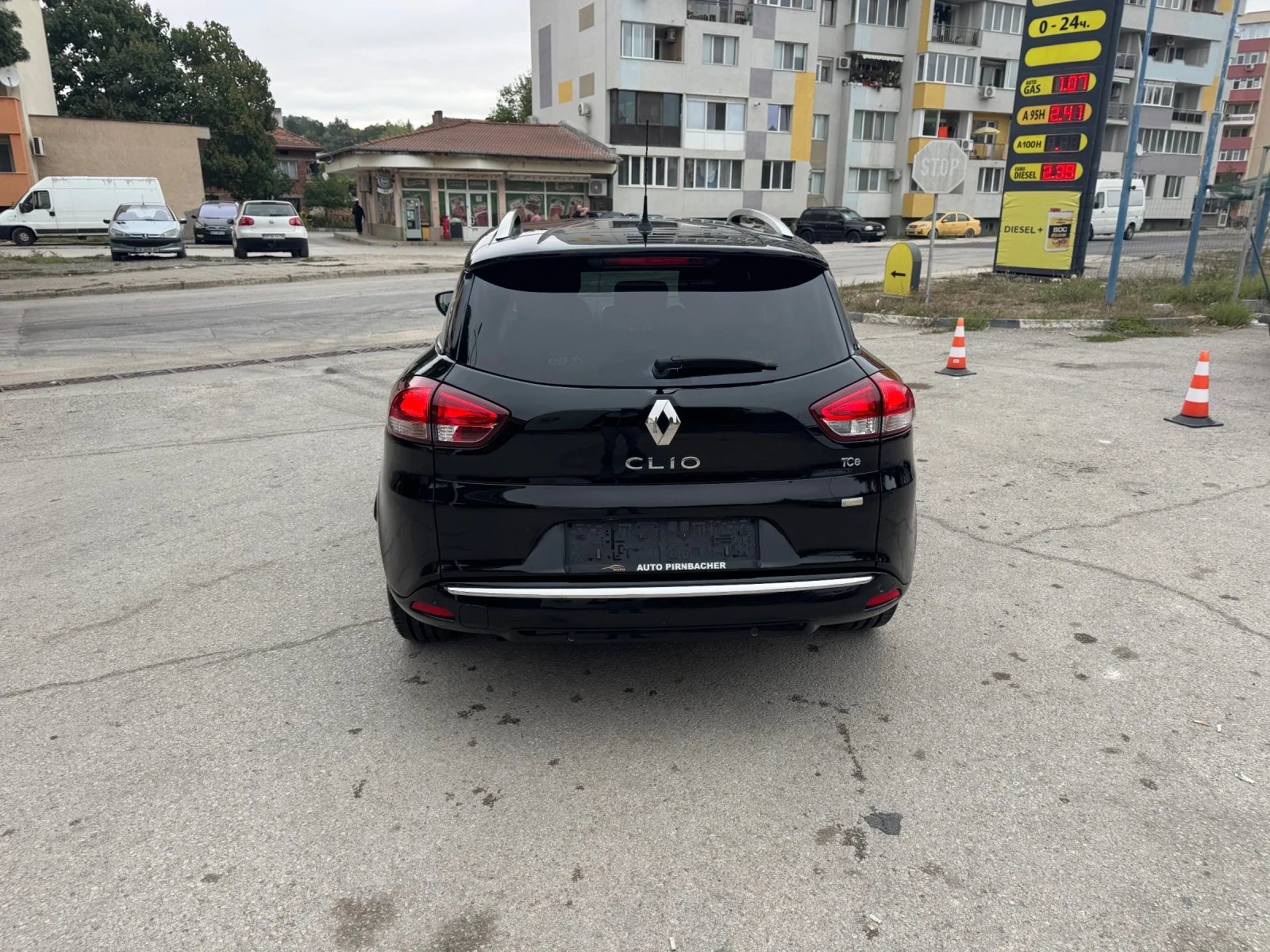 Renault Clio Уникат - изображение 4