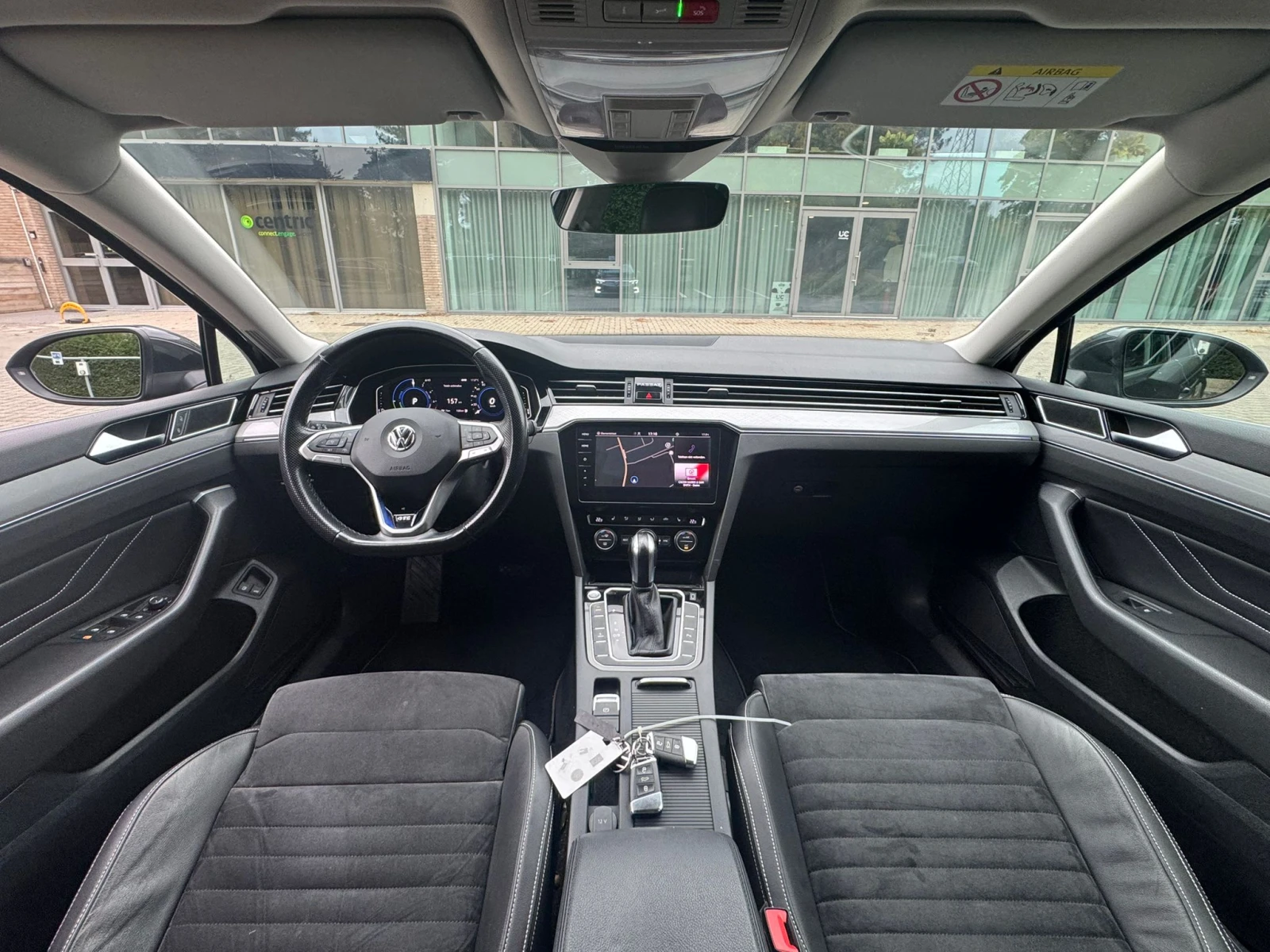 VW Passat GTE | Mobile.bg   16