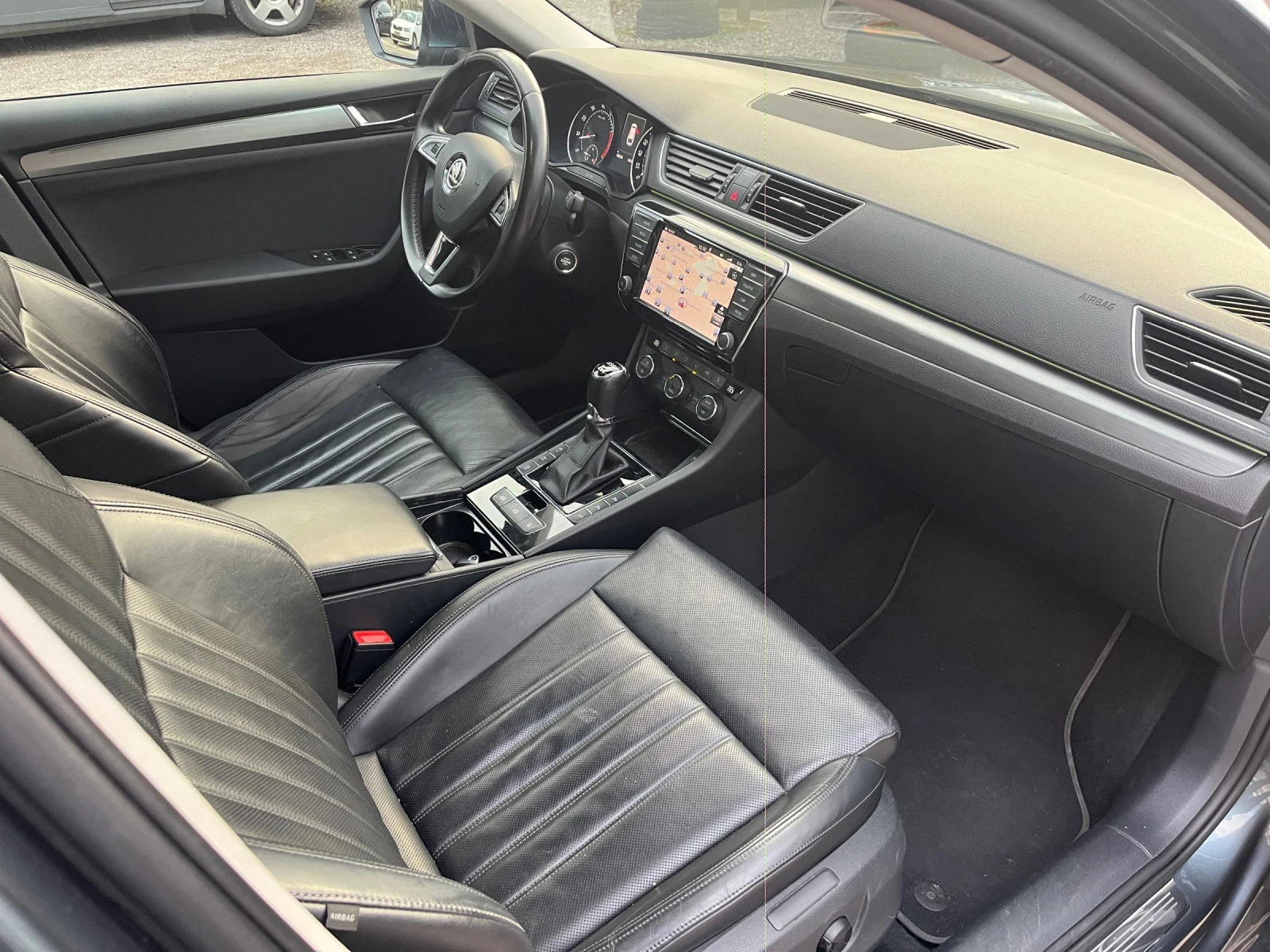 Skoda Superb 2.0TSI 4x4 280hp DSG  - изображение 6