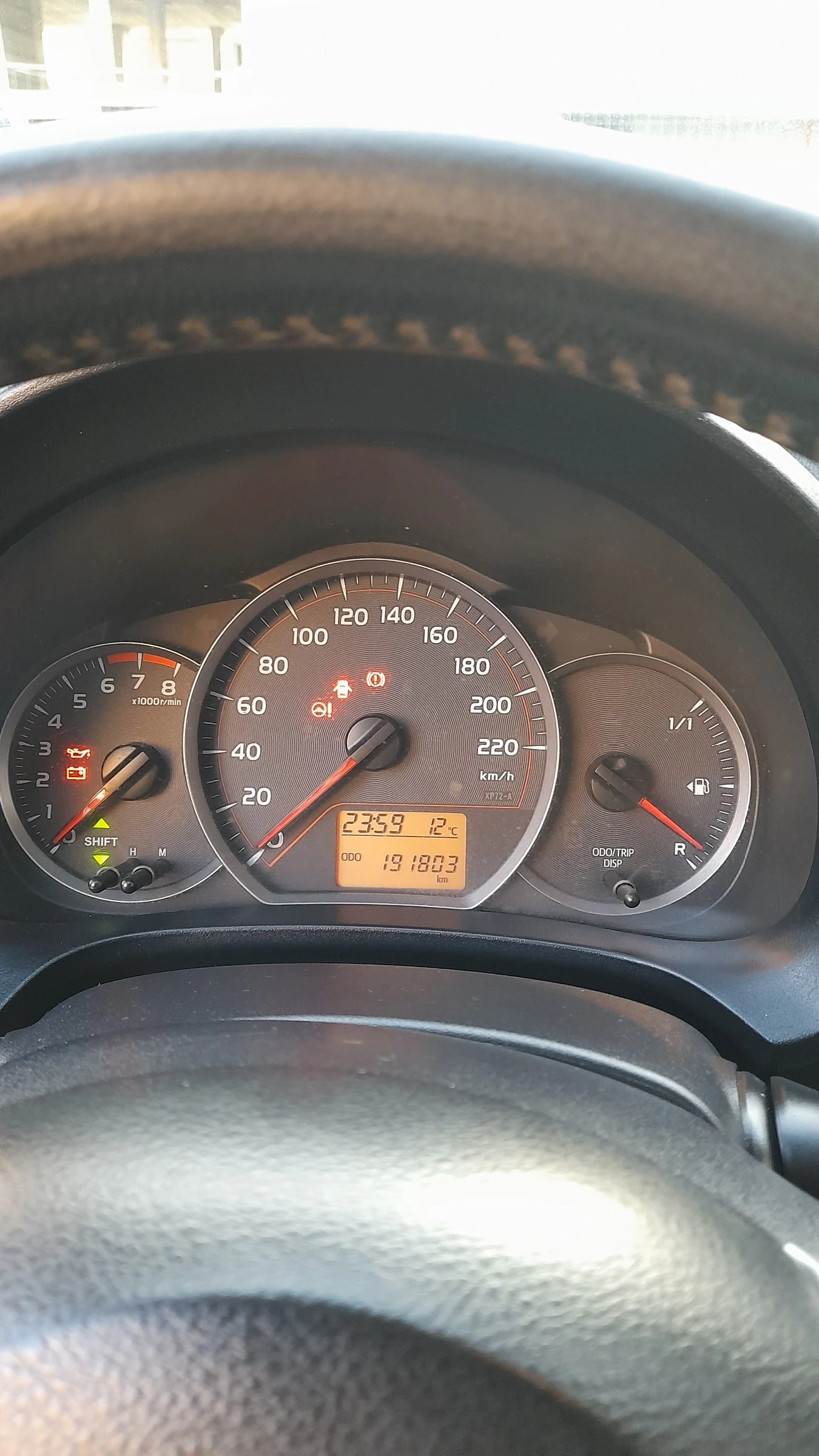 Toyota Yaris  - изображение 4