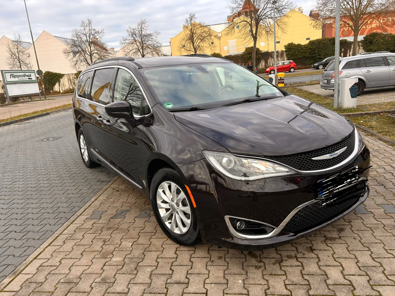 Chrysler Pacifica  - изображение 3