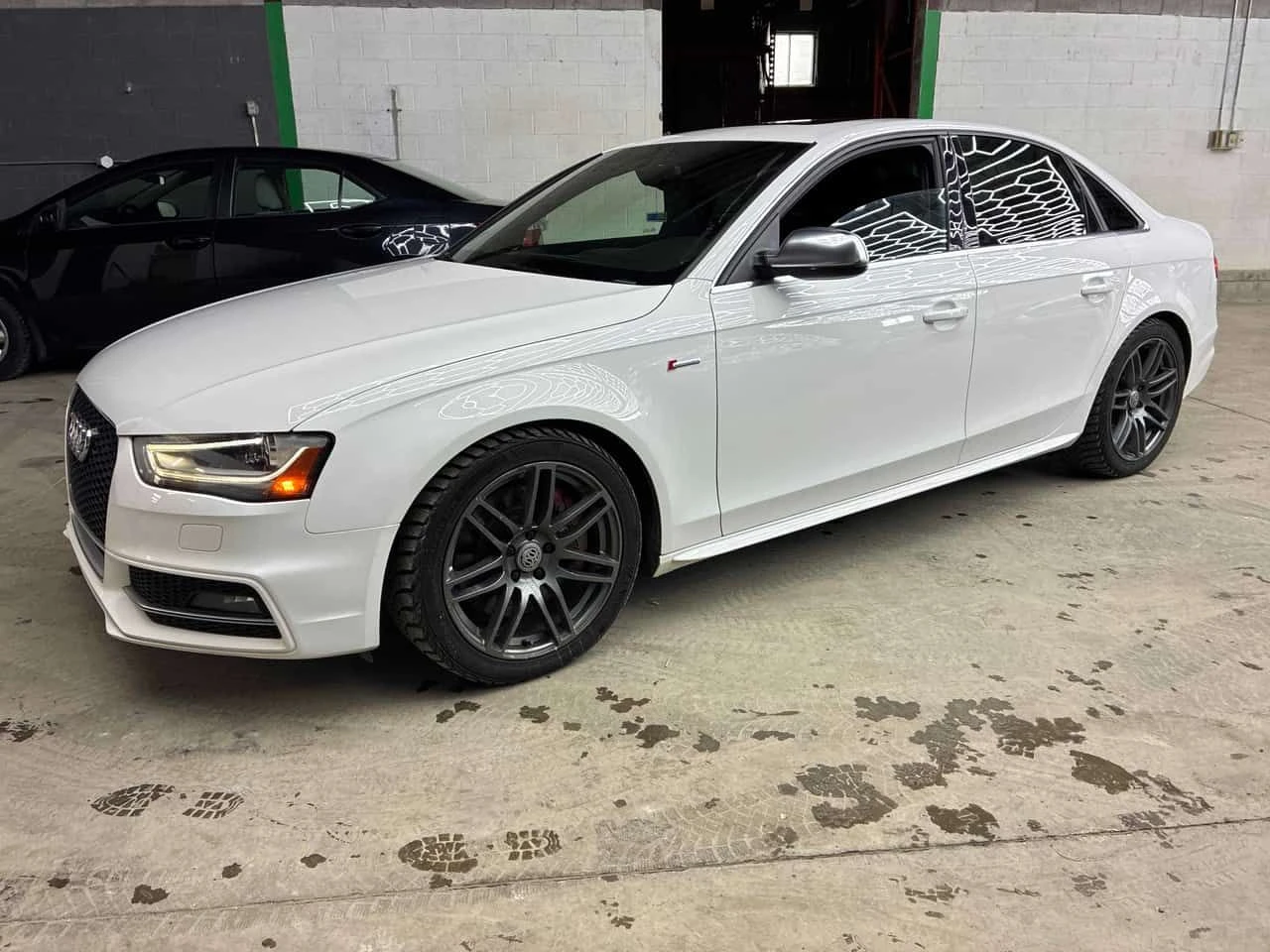 Audi S4 Technik| ШИБЕДАХ| ПОДГРЕВИ| CARFAX+ КЛИП НА МОТОРА - изображение 2