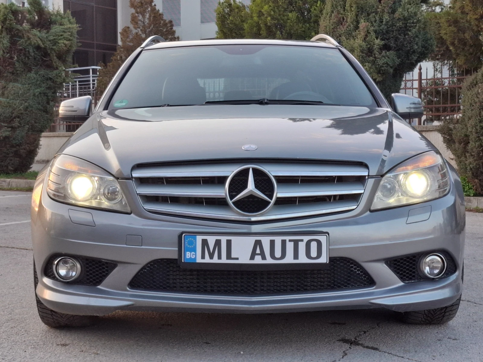 Mercedes-Benz C 320 3.0CDI V6 224hp * AVANTGARD * КЛИМАТРОНИК * EURO 4, снимка 7 - Автомобили и джипове - 53996426