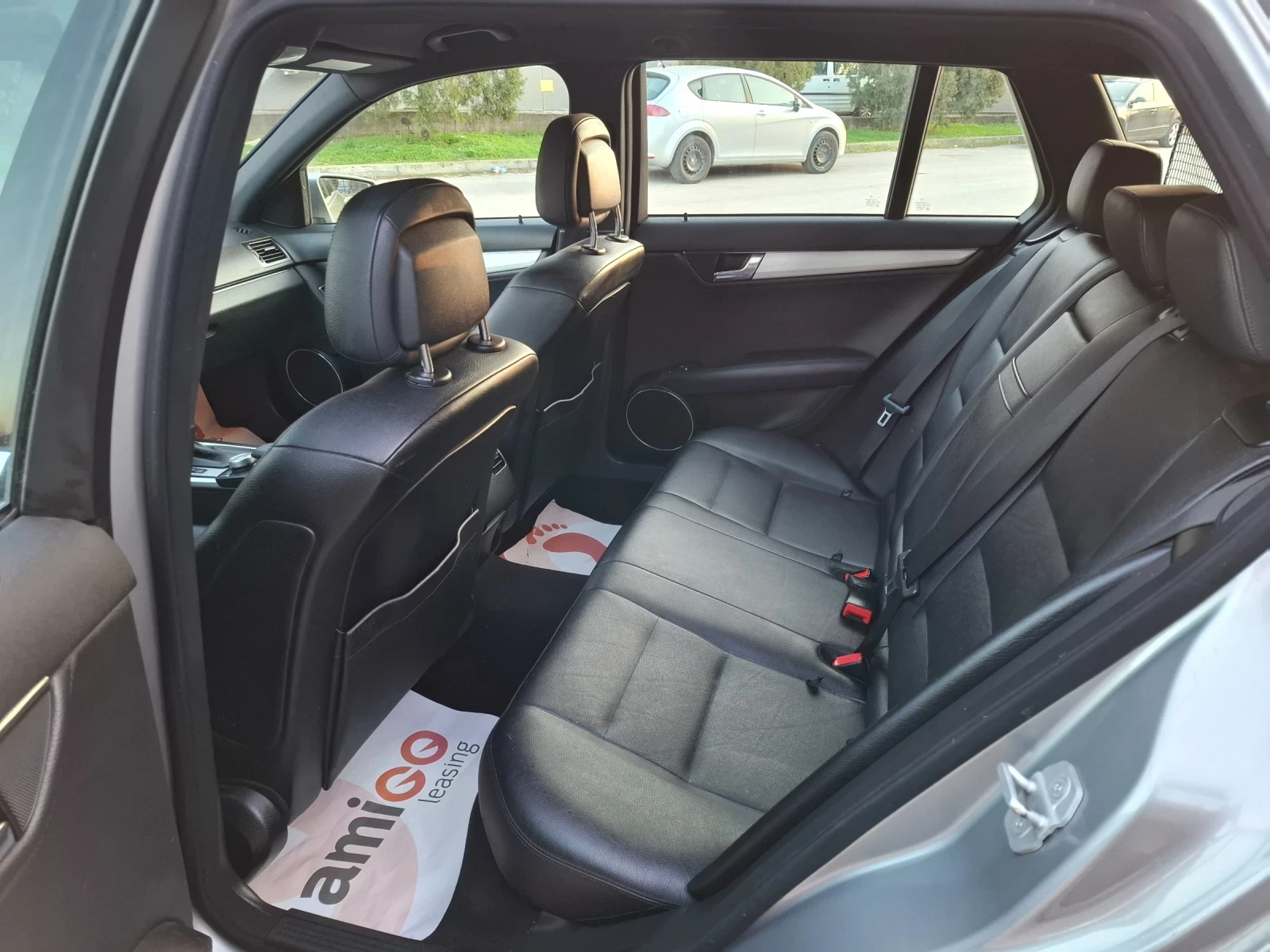 Mercedes-Benz C 320 3.0CDI V6 224hp * AVANTGARD * КЛИМАТРОНИК * EURO 4, снимка 17 - Автомобили и джипове - 53996426