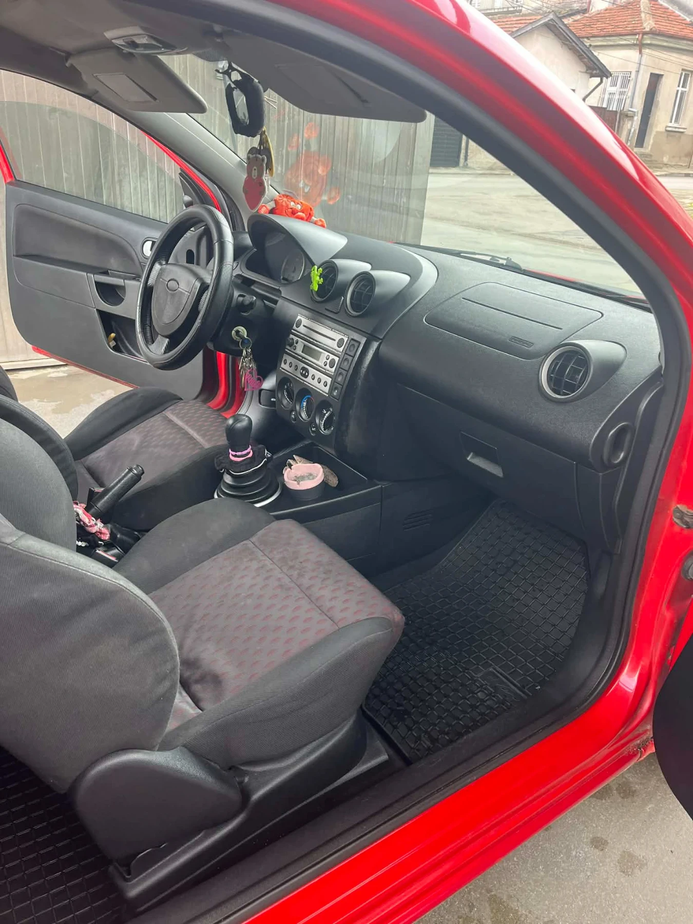 Ford Fiesta, снимка 7 - Автомобили и джипове - 54386854