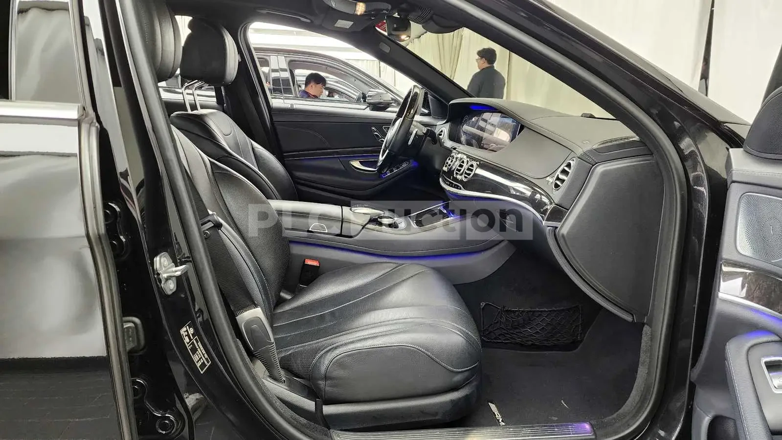 Mercedes-Benz S 400 * AMG Line* Burmester* АВТОКРЕДИТ, снимка 11 - Автомобили и джипове - 54551804