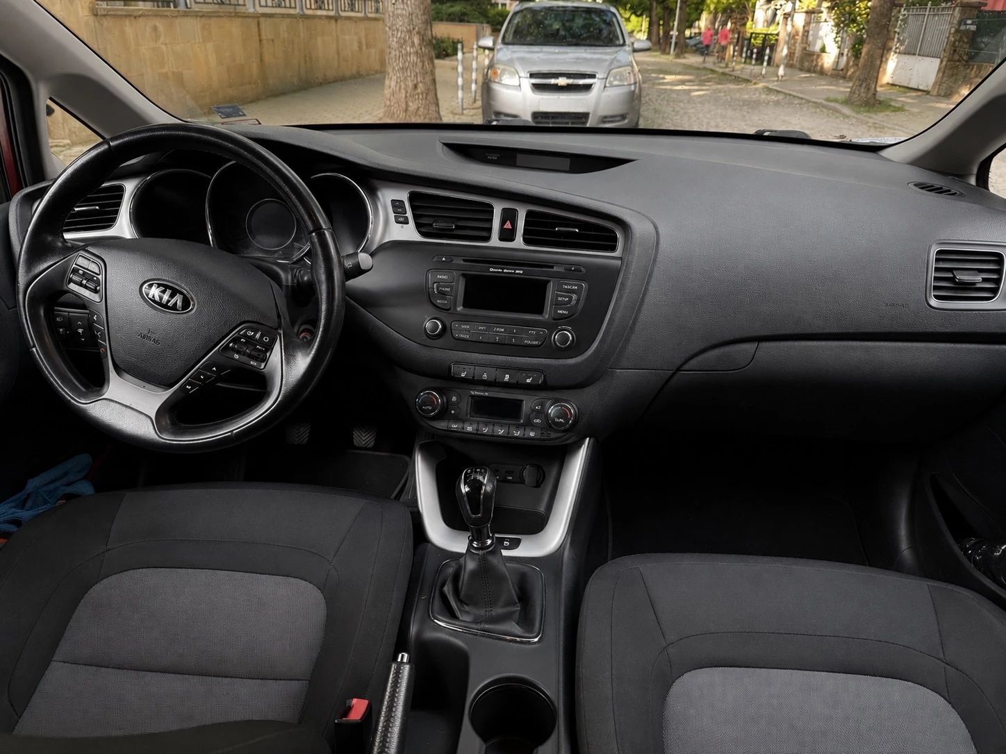 Kia Ceed, снимка 8 - Автомобили и джипове - 54662121