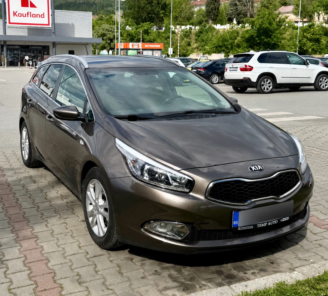 Kia Ceed, снимка 3 - Автомобили и джипове - 54662121