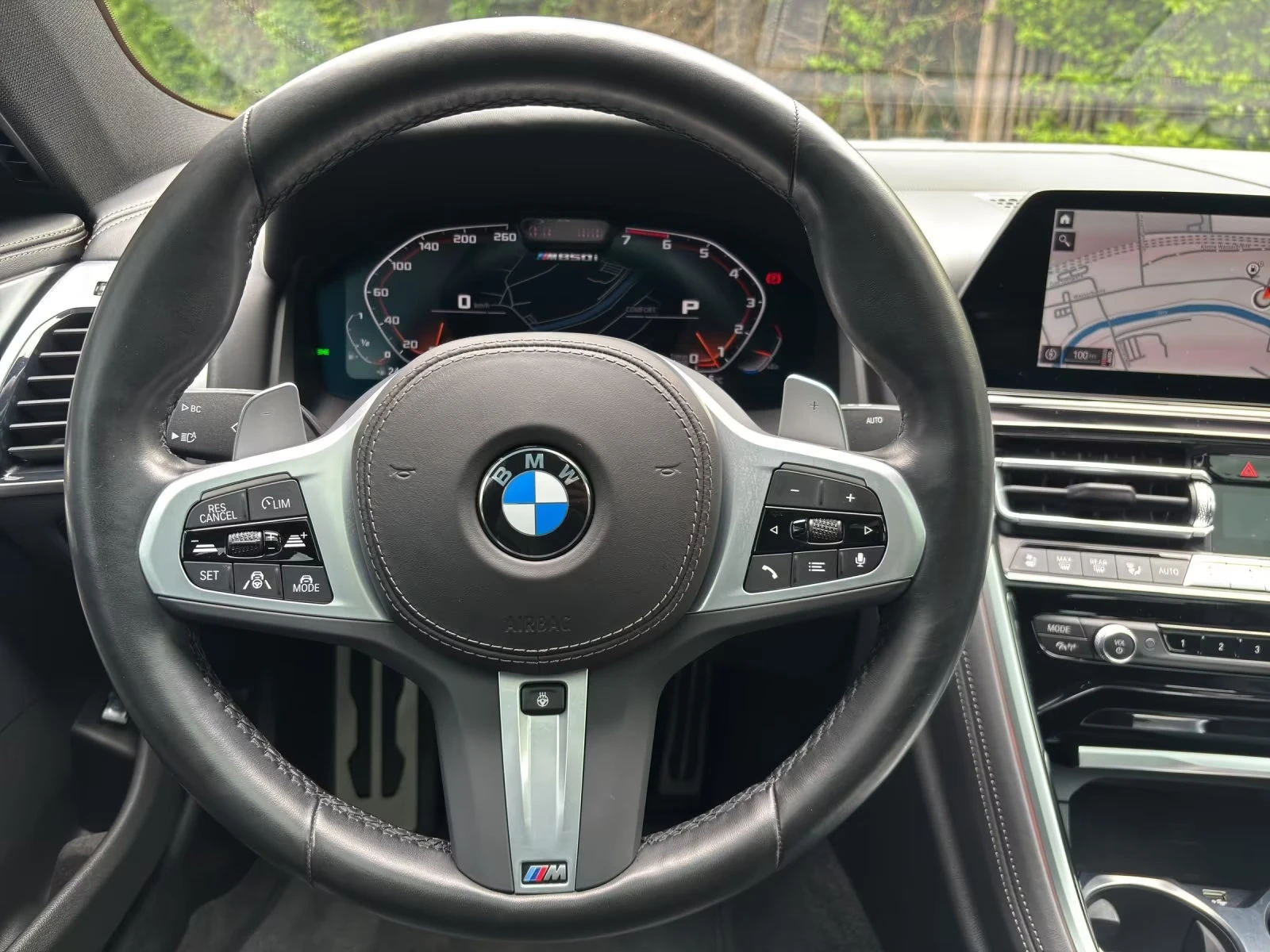 BMW 850 xDRIVE/GRANCOUPE/360/HUD/PANO/LASER/ACC/H&K/467z, снимка 9 - Автомобили и джипове - 54823117
