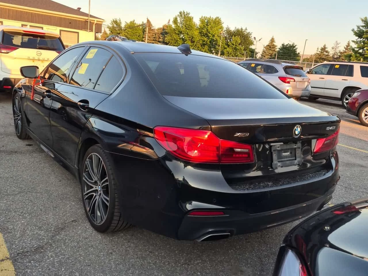 BMW 540 xDrive * M-Sport * CARFAX * Без инциденти * , снимка 4 - Автомобили и джипове - 55097024