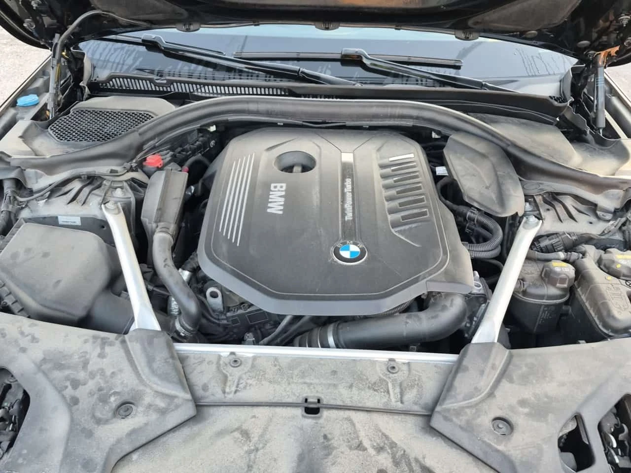BMW 540 xDrive * M-Sport * CARFAX * Без инциденти * , снимка 16 - Автомобили и джипове - 55097024