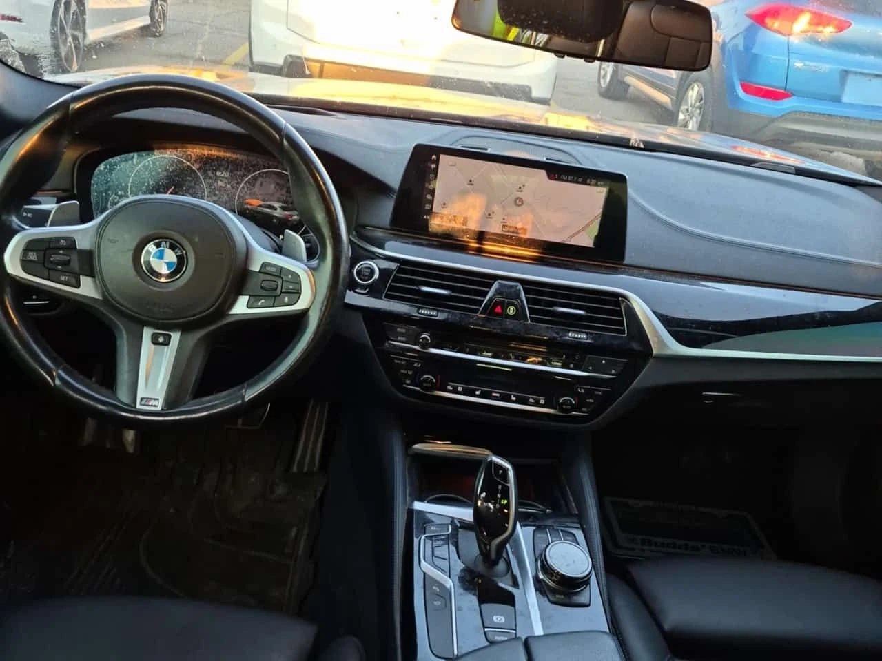 BMW 540 xDrive * M-Sport * CARFAX * Без инциденти * , снимка 5 - Автомобили и джипове - 55097024