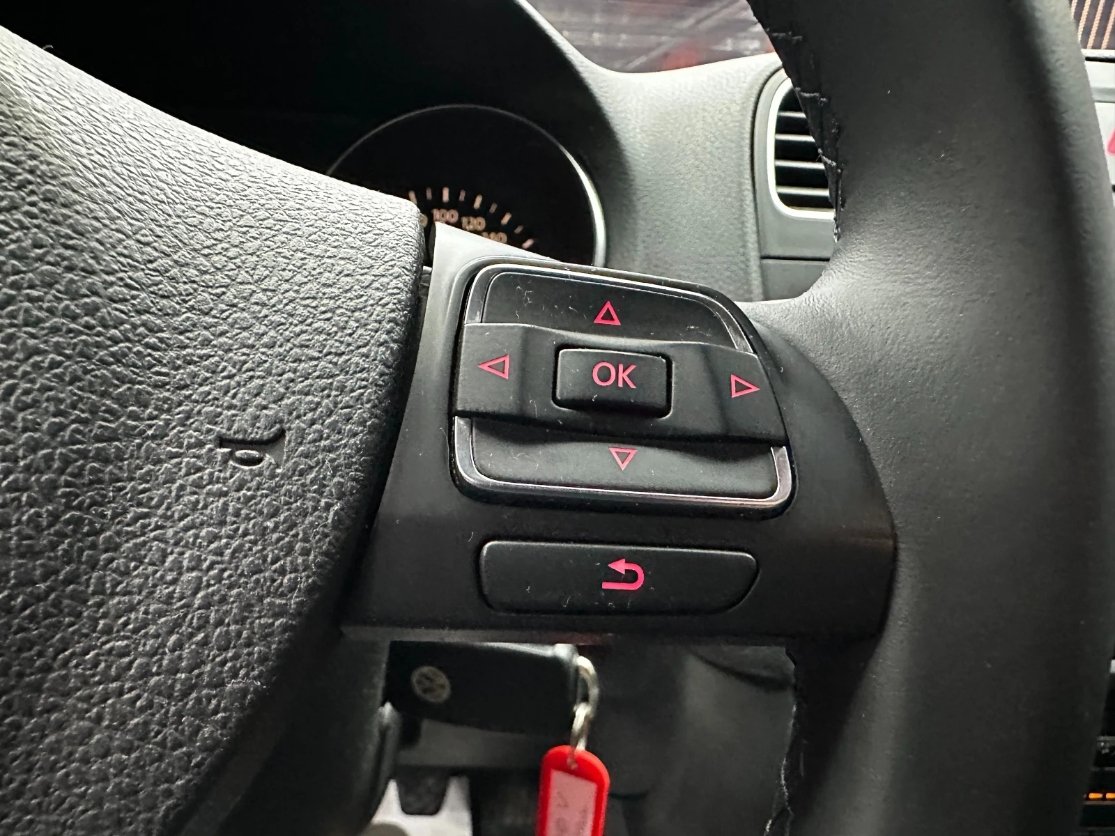 VW Golf 1.4i 122 к.с., снимка 15 - Автомобили и джипове - 55830280