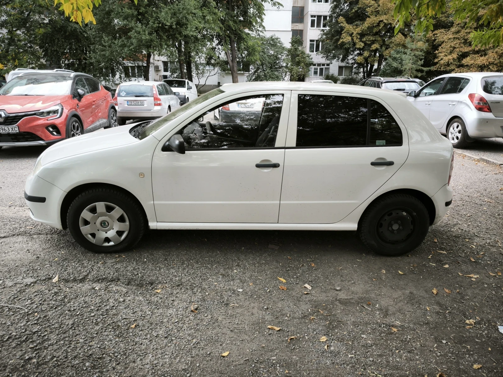 Skoda Fabia 1.2 бензин, снимка 6 - Автомобили и джипове - 56138430