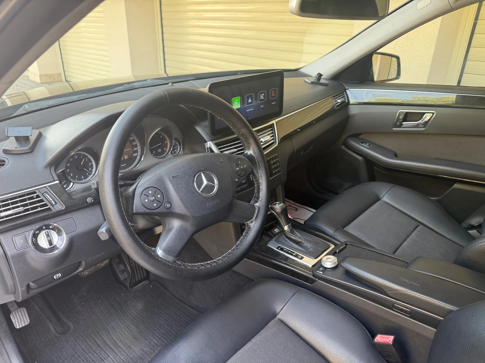 Mercedes-Benz E 250 Avantgarde * ������� ������ * �������� | Mobile.bg � ����������� 9