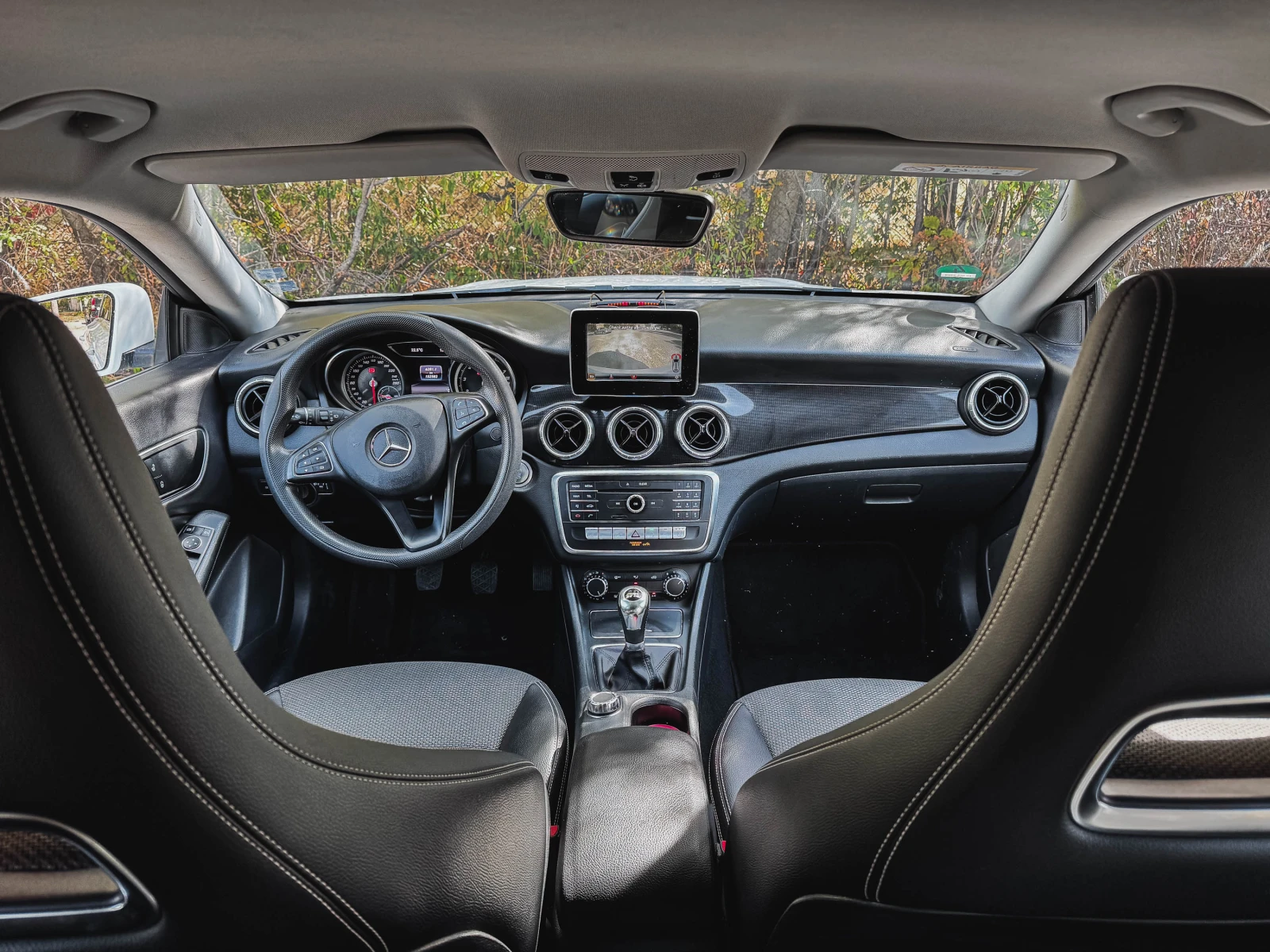 Mercedes-Benz CLA, снимка 9 - Автомобили и джипове - 56451415