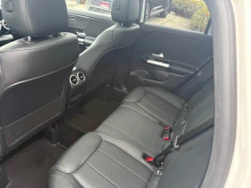 Mercedes-Benz GLA 250 CARFAX /Кожа/Нави/Подгрев/Панорама, снимка 8