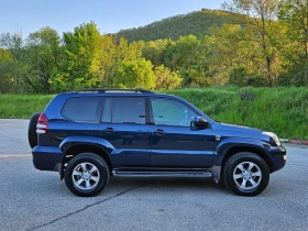 Toyota Land cruiser 3.0 D4d FACELIFT/NAVIGACIA/8mesta - 24850 лв. - 16069026 | Car24.bg