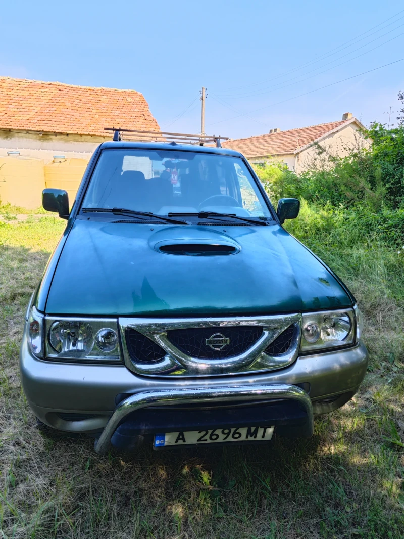 Nissan Terrano Джип , снимка 2 - Автомобили и джипове - 48224666