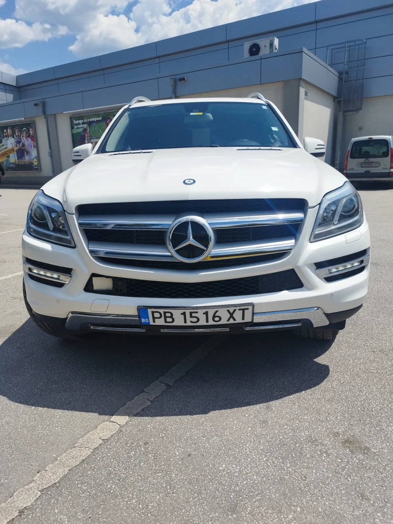 Mercedes-Benz GL 350 ПЕРФЕКТНО СЪСТОЯНИЕ , снимка 3 - Автомобили и джипове - 49531605