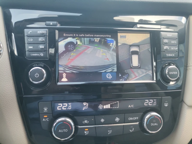 Nissan X-trail Tekna, снимка 8 - Автомобили и джипове - 51252144