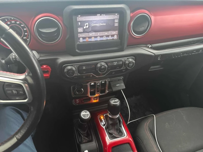 Jeep Wrangler * Rubicon * CARFAX * БЕЗ ПЪРВОНАЧАЛНА ВНОСКА, снимка 9 - Автомобили и джипове - 52725503